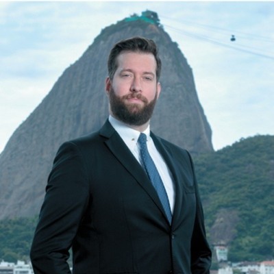 Dr. Pedro DeRegina